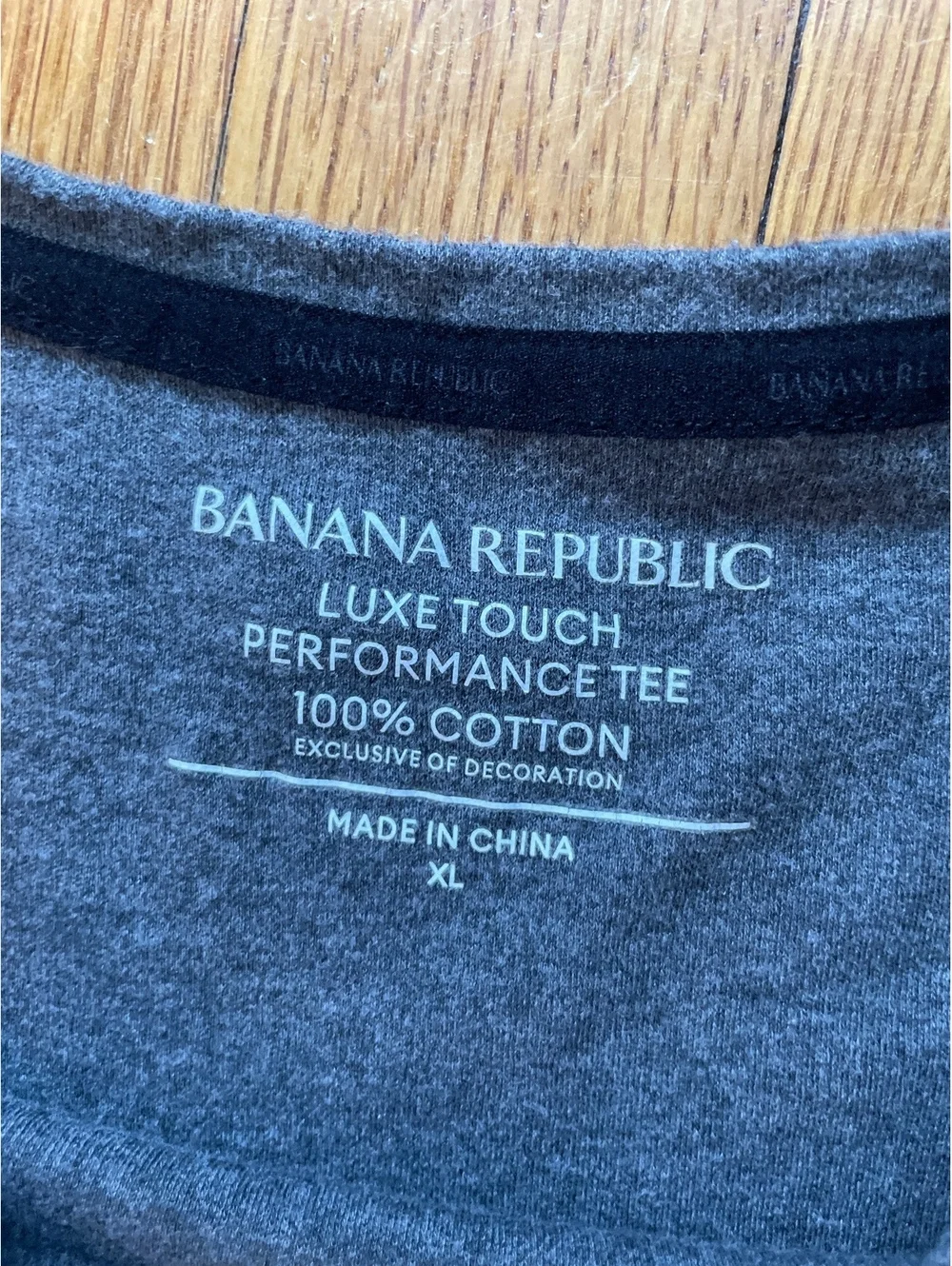 Banana Republic Men's Gray Luxe Touch Performance Tee XL Cotton